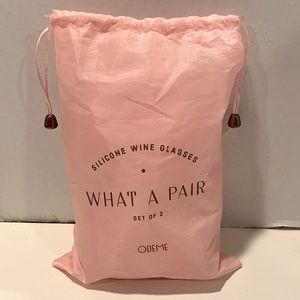 NIB Odeme silicone wine glasses